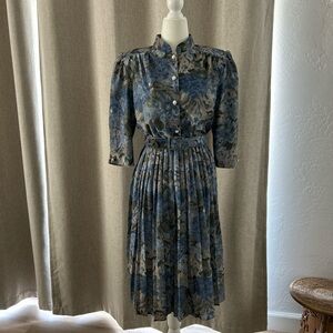 Vintage 1980s Dress/Shirtdress/Small